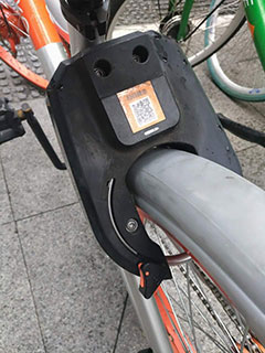 Mobike�̃��b�N�@�\�B�ʐM���W���[����GPS����������Ă��āAQR�R�[�h��ǂނƉ�������܂��B